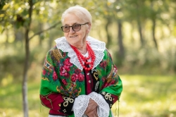 Czytaj więcej: Wizytówki artystyczne Gminy Zakliczyn – Zespół Folklorystyczny „Gwoździec” 