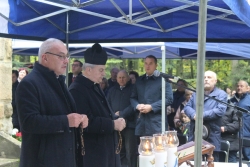 Czytaj więcej: O pamięci historycznej i o pokój dla Ojczyzny na „Pomnikach” w Charzewicach  