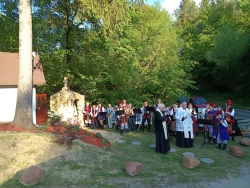 Czytaj więcej: Piękna uroczystość na Przysiółku Pasternik - Górzany w Rudzie Kameralnej 