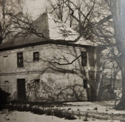 Czytaj więcej: Wehikuł czasu – wystawa archiwalnych fotografii Zakliczyna  i okolicy w lusławickim Lamusie 